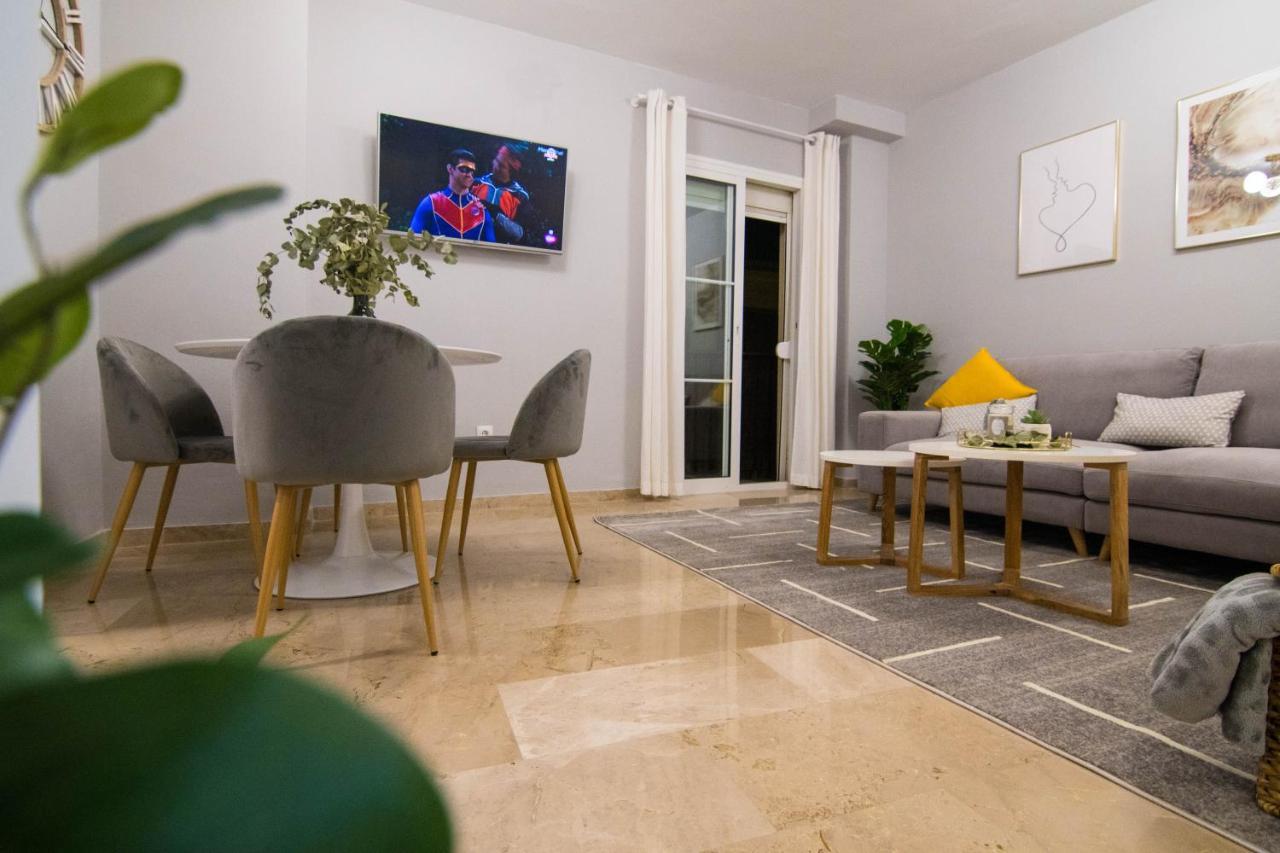 New! Luxury City Center & 2 Balconies Málaga Exteriör bild