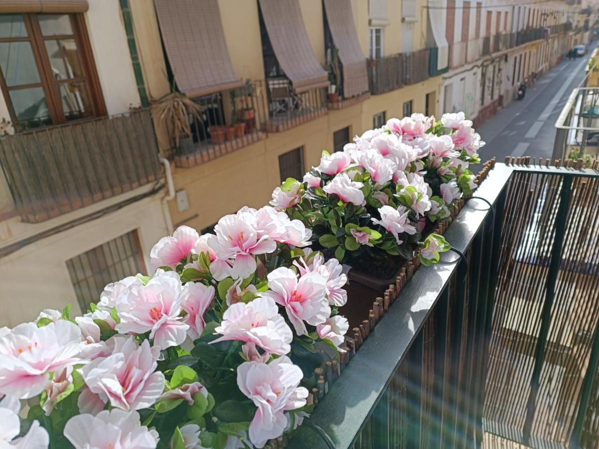 New! Luxury City Center & 2 Balconies Málaga Exteriör bild